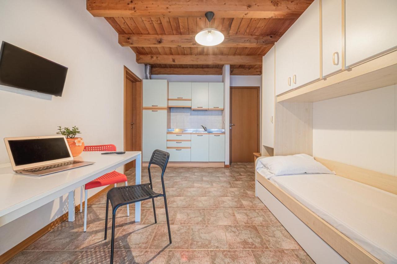 Villaggio Ca' Laguna Градо Екстериор снимка