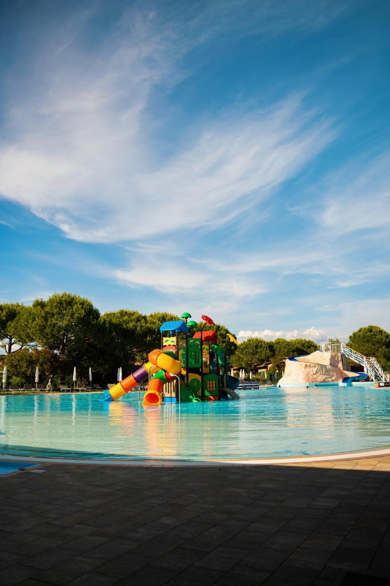 Villaggio Ca' Laguna Градо Екстериор снимка