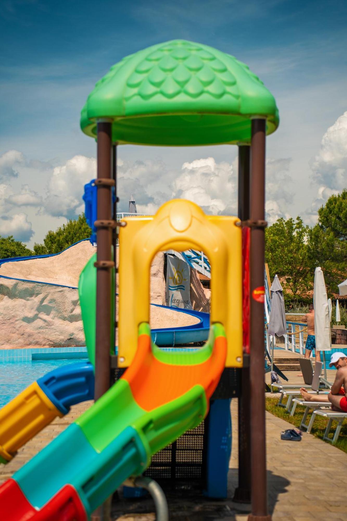 Villaggio Ca' Laguna Градо Екстериор снимка