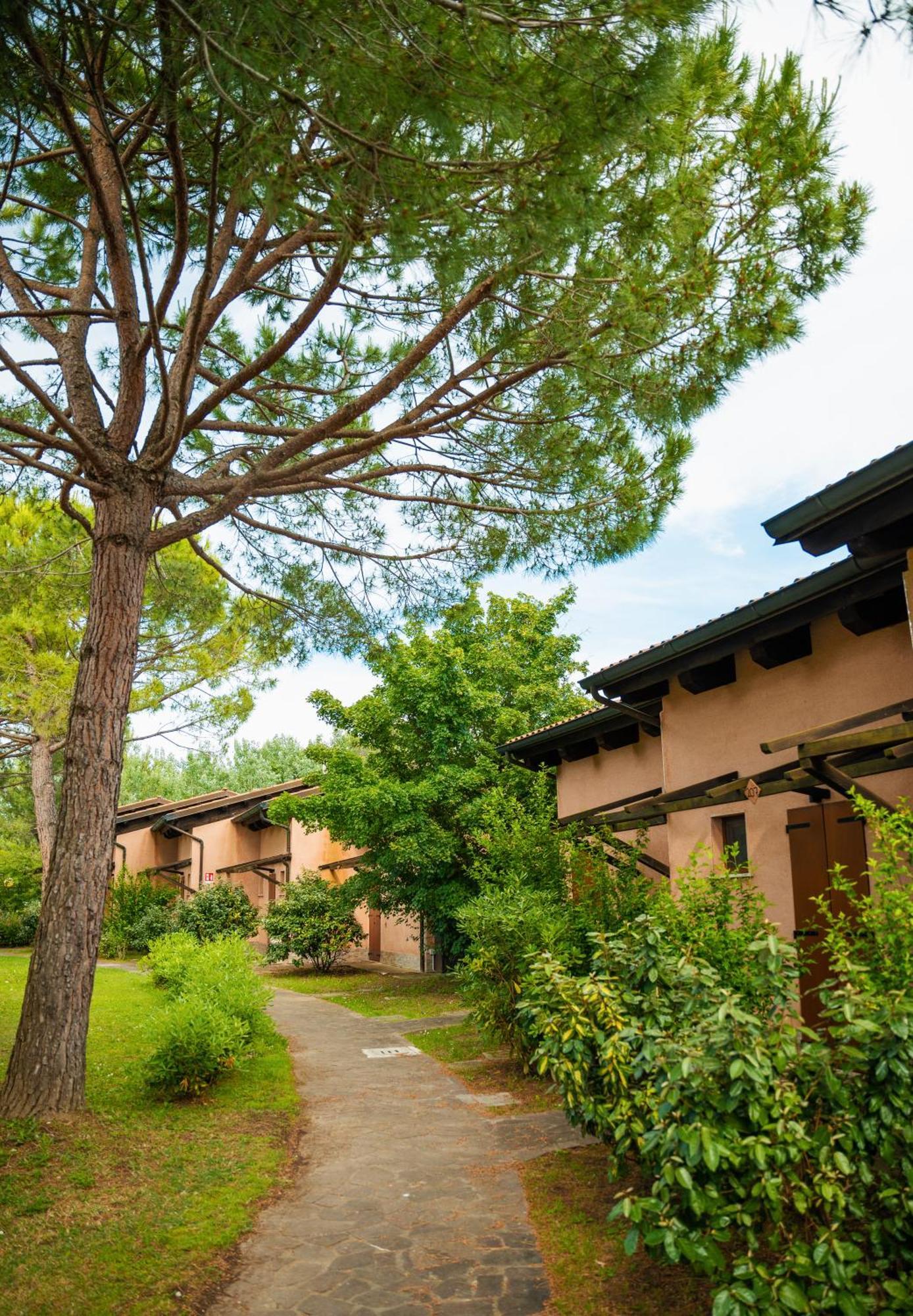 Villaggio Ca' Laguna Градо Екстериор снимка
